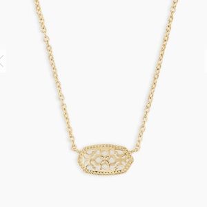 Elisa Gold Pendant Necklace In Gold Filigree